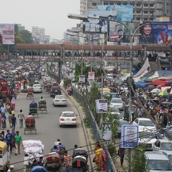 海外安全へ用心深い行動と渡航前の備えを