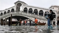 ヴェネチアの大部分が浸水、過去50年で最悪の高潮