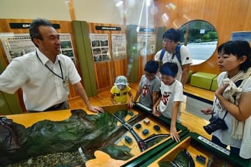 土砂災害啓発施設の入館者倍増 那智山観光で立ち寄り | 防災・危機管理トピックス | リスク対策.com | 新建新聞社