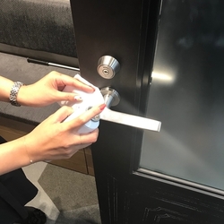 日頃の取組と大がかりな抗菌処理で感染症対策