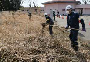 復興拠点・大熊町の除染作業公開 福島原発事故、帰還困難区域 | 防災・危機管理トピックス | リスク対策.com | 新建新聞社