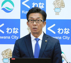 カスハラで氏名公表も＝三重県桑名市、全国初の防止条例案