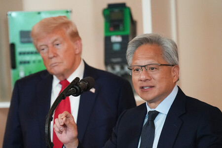 トランプ氏、1～3月期の証券取引3700件超＝米企業株中心、350