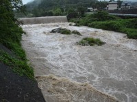 京都市左京区の9600世帯に避難指示、土砂災害に厳重警戒　大津の雨量、5月の観測史上最大に