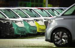 ＥＵ、脱エンジン車見直し検討へ＝独主導、ＰＨＶ容認も