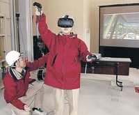 転落、感電を疑似体験　ＮＴＴドコモ北陸、ＶＲで労災防ぐ