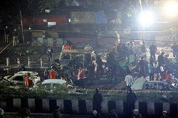 車爆発９人死亡＝テロ視野に捜査―印首都