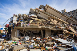 生存者の発見難しく＝地震１週間、死者１９００人超―ベネズエラ
