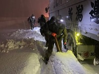 大雪による大規模交通障害――12月の気象災害――