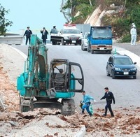 今も沖縄の地中に眠る1963トンの爆弾　戦後74年常に危険と隣り合わせ　糸満市の不発弾爆発事故...