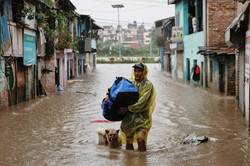 ネパール、土砂崩れや落雷で４９人死亡＝インドでも１７人犠牲