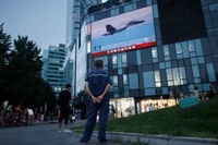 台湾上空に無人機、サイバー攻撃も　ペロシ氏訪問で緊張高まる