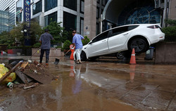 大雨で９人死亡、６人不明＝半地下住宅で被害―韓国首都圏