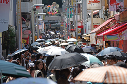 熱中症搬送、１週間で１万人＝全国的な猛暑で倍増―総務省消防庁