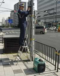 災害停電で信号消すな、兵庫県警　発電機を無償で借り受け