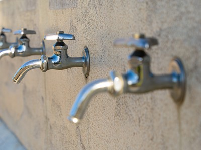 大雨が降ると断水が起きる――8月の気象災害――