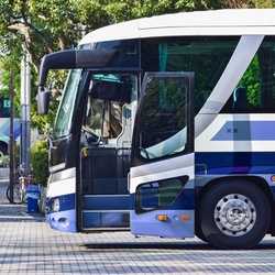 国交省、自動路肩停車システムの指針